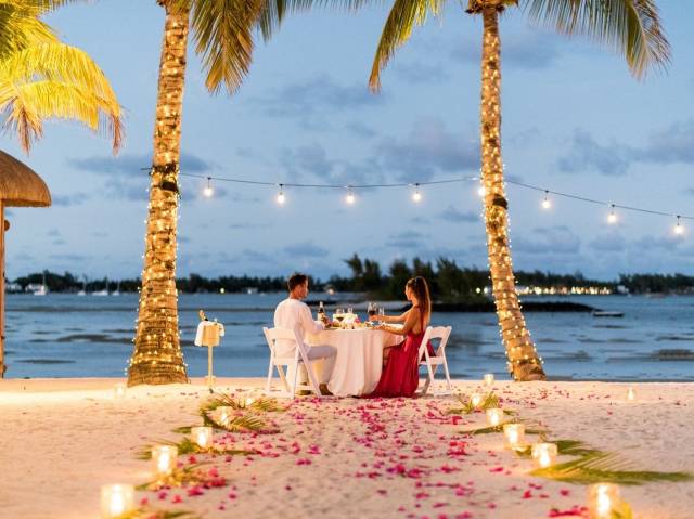 Cenar por diseño - Cena en la playa